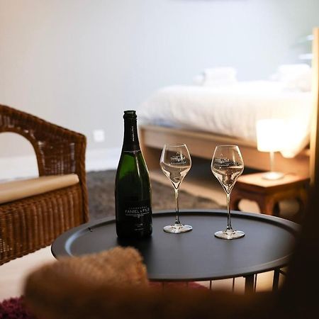 La Villa Des Roses Au Coeur De Cormoyeux Zewnętrze zdjęcie